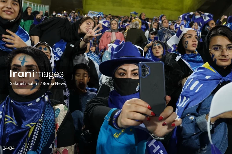 The first attendance of women in the stadium in a match of the Premier Football League of Iran