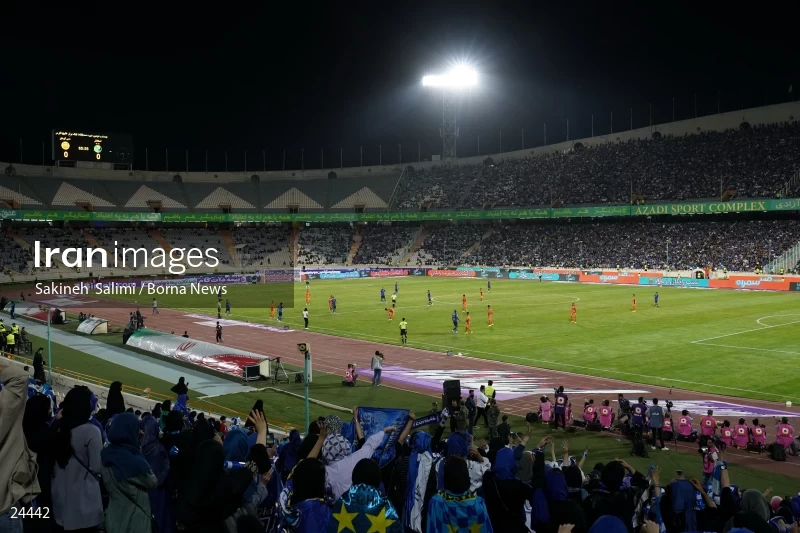The first attendance of women in the stadium in a match of the Premier Football League of Iran