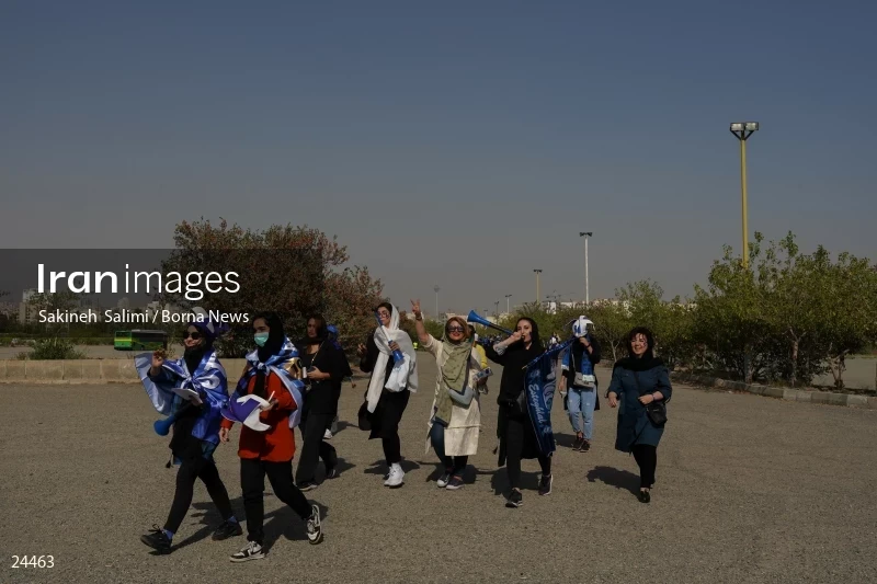 The first attendance of women in the stadium in a match of the Premier Football League of Iran