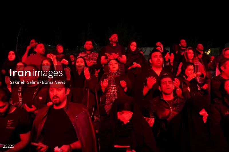 Qadr Night in Imamzadeh Saleh Tajrish (21th day of Ramadan)