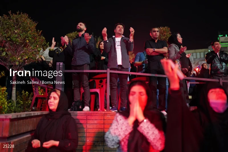 Qadr Night in Imamzadeh Saleh Tajrish (21th day of Ramadan)