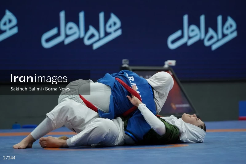 The national championship and selection of the Iranian female Alysh wrestling national team