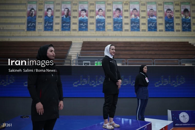 The national championship and selection of the Iranian female Alysh wrestling national team