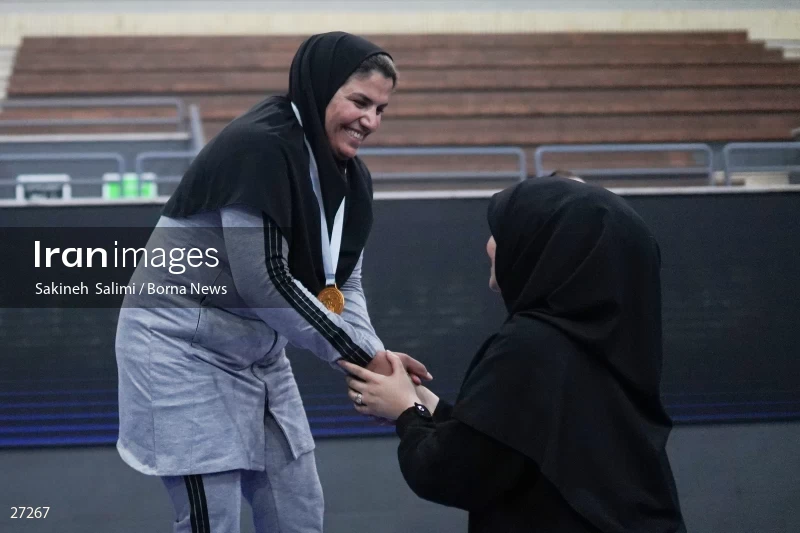The national championship and selection of the Iranian female Alysh wrestling national team