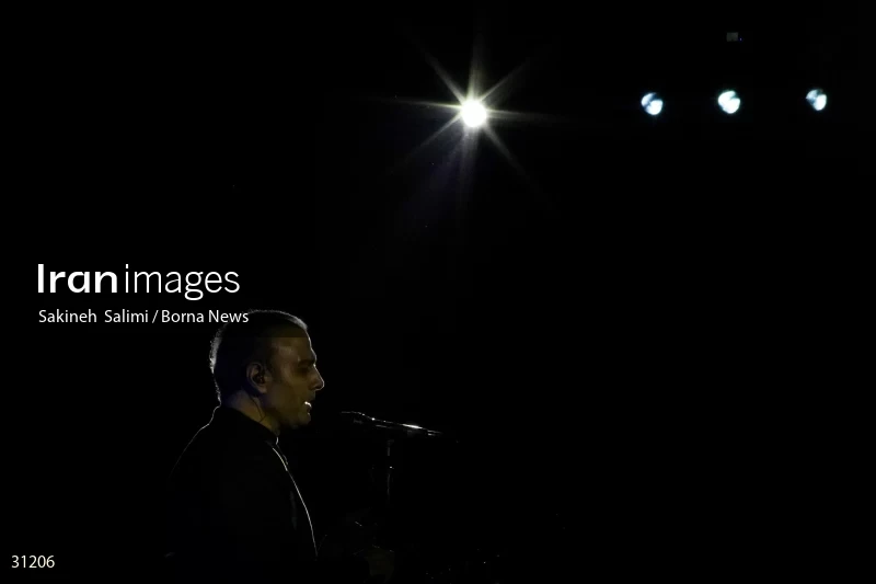 Alireza Ghorbani's concert in Saad Abad cultural and historical complex