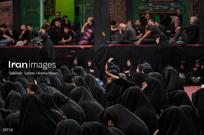 Mourning at Hosseinieh Sadat Akhavi in Tehran