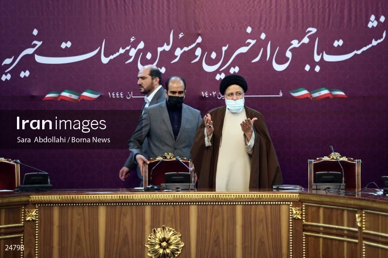 The meeting of the president with a group of benefactors and officials of charitable institutions