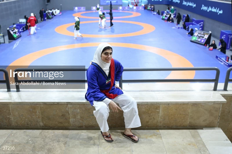 The national championship and selection of the Iranian female Alysh wrestling national team