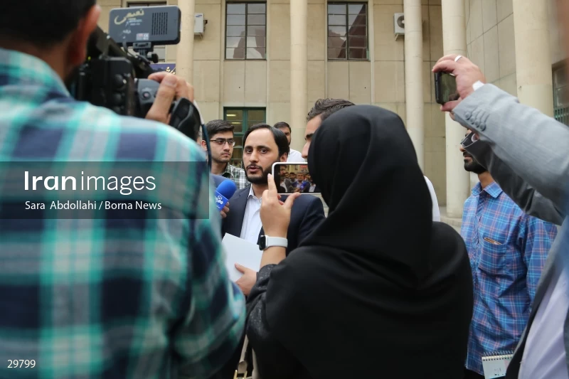 Meeting of students with the government spokesperson