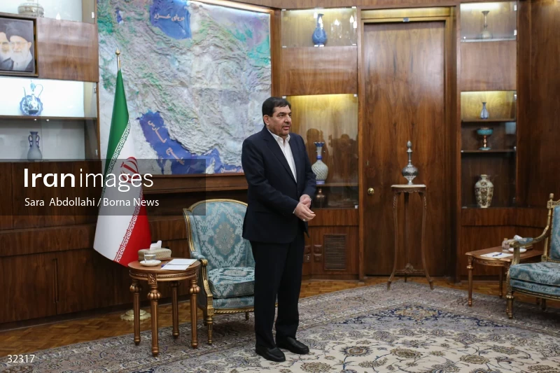 The meeting of the Minister of Labor of Qatar with the first vice president of Iran