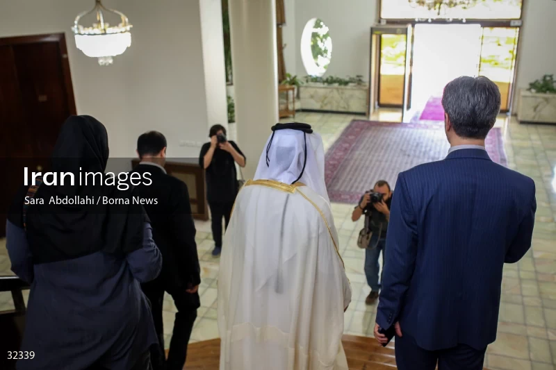The meeting of the Minister of Labor of Qatar with the first vice president of Iran