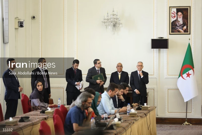 Meeting of foreign ministers of Iran and Algeria