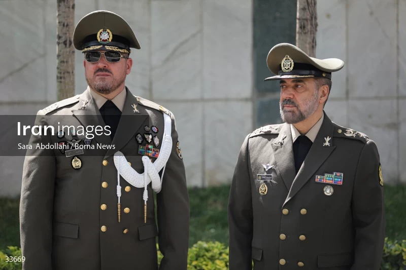 Meeting between the Ministers of Defense of Bolivia and Iran