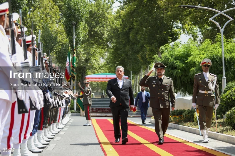 Meeting between the Ministers of Defense of Bolivia and Iran