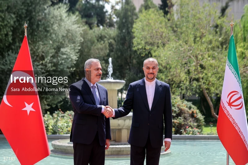 The meeting of the Foreign Ministers of Iran and Turkey