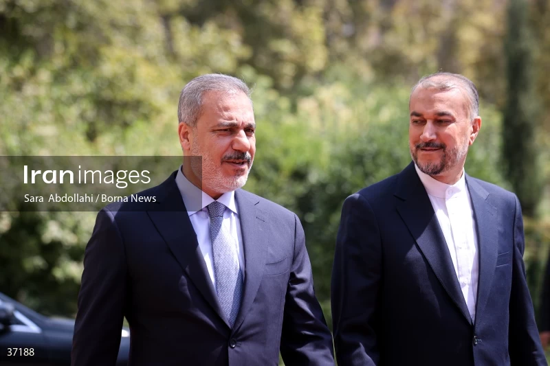 The meeting of the Foreign Ministers of Iran and Turkey
