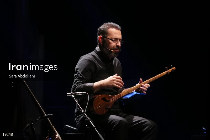 Concert of Homayoun Shajarian, Tahmoures Pournazeri and Sohrab Pournazeri