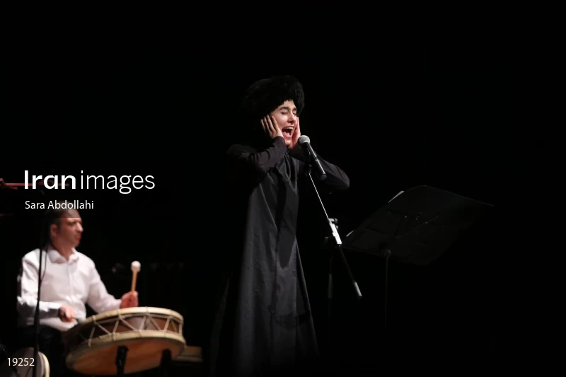 Concert of Homayoun Shajarian, Tahmoures Pournazeri and Sohrab Pournazeri