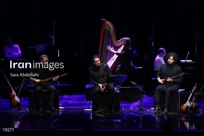 Concert of Homayoun Shajarian, Tahmoures Pournazeri and Sohrab Pournazeri