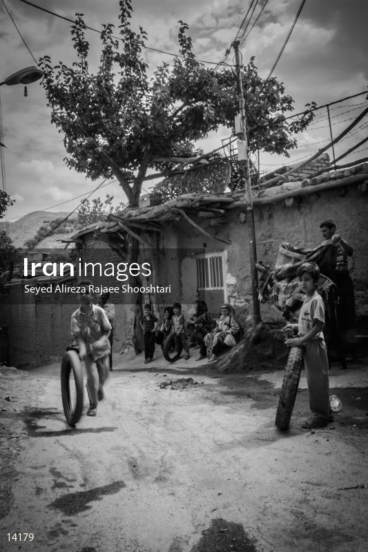 Children Play in Villages Struck Down by Earthquake