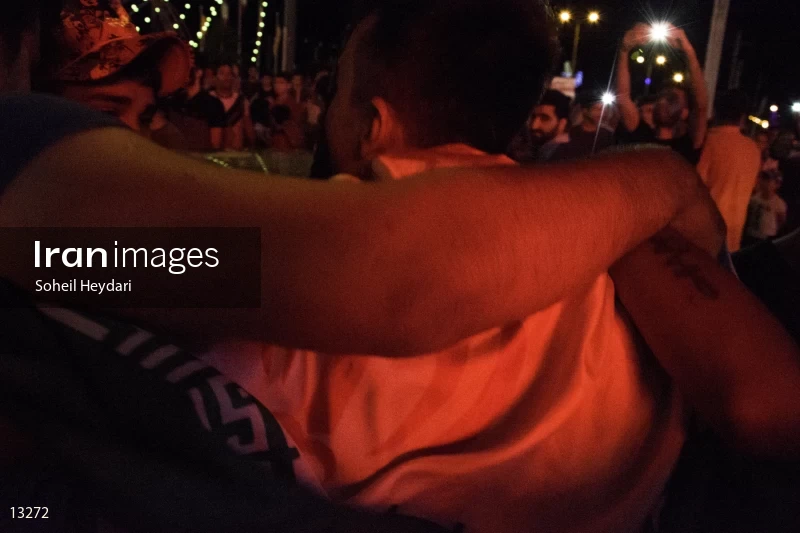Celebration of the Iranian people after winning the Iranian soccer team against Morocco