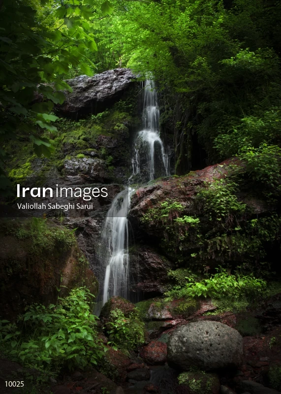 Doodvazan Waterfall