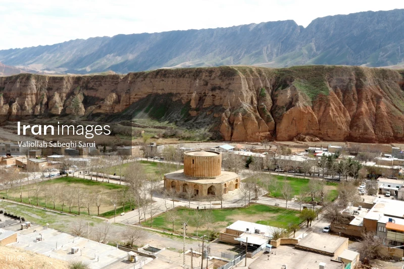 Khorshid Palace