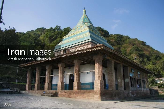 Sheikh Zahed Gilani Shrine