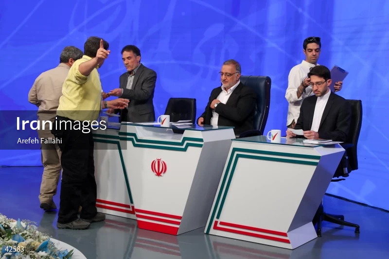 Alireza Zakani on the Political Roundtable program on Channel Three