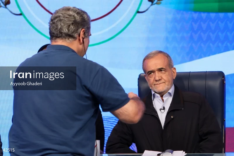 Massoud Pezeshkian on the Economic Roundtable program on Channel Three