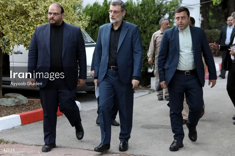 Seyed Amir-Hossein Ghazizadeh Hashemi on the Cultural Roundtable program on Channel Two