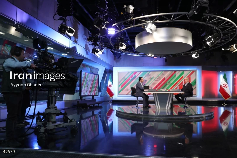 Massoud Pezeshkian on the "Safe Aval (Prime Row)" program on the News Network