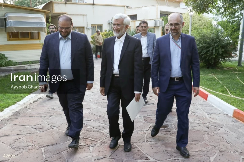 Saeed Jalili on the Cultural Roundtable program on Channel Two