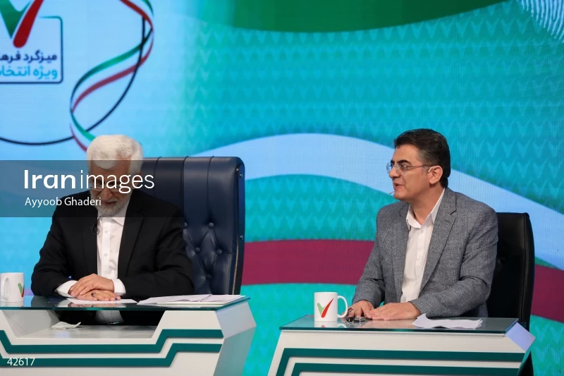 Saeed Jalili on the Cultural Roundtable program on Channel Two