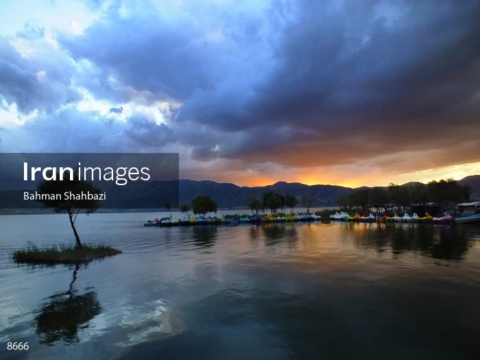 Sunset in Lake Zarivar