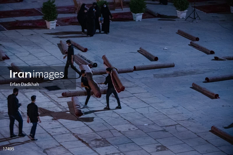 Mourning people in Muharram