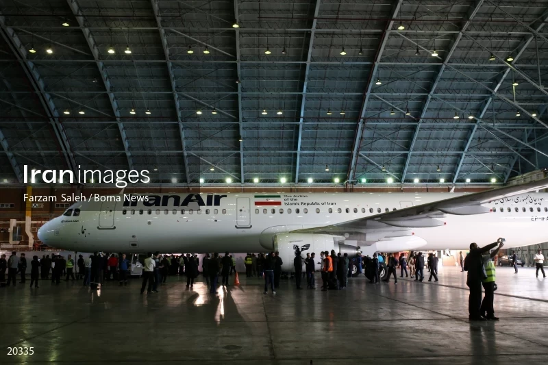 Iran Air takes delivery of its first of 100 Airbus aircraft