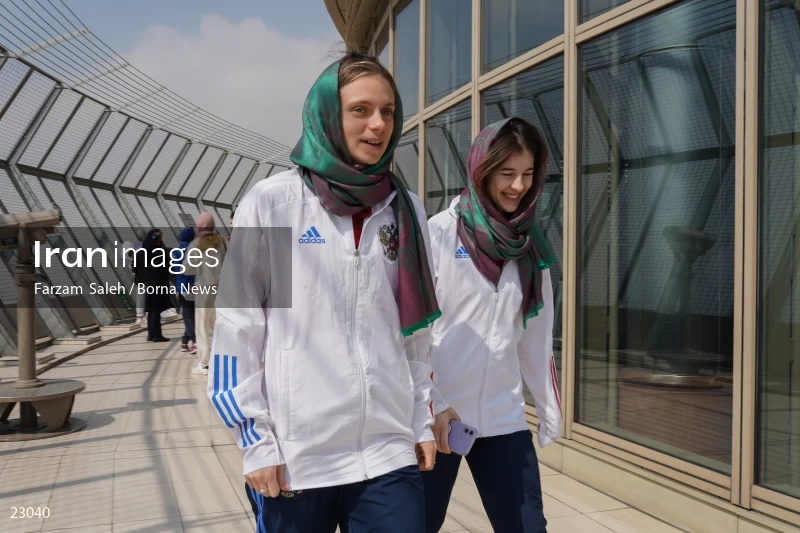 Foreign athletes visit Tehran's Milad Tower