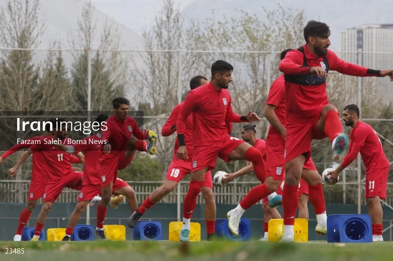 The first training session of the national football team with the presence of Amir Ghalenoei