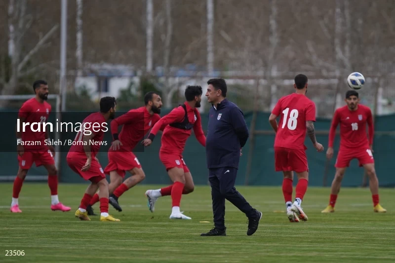 The first training session of the national football team with the presence of Amir Ghalenoei