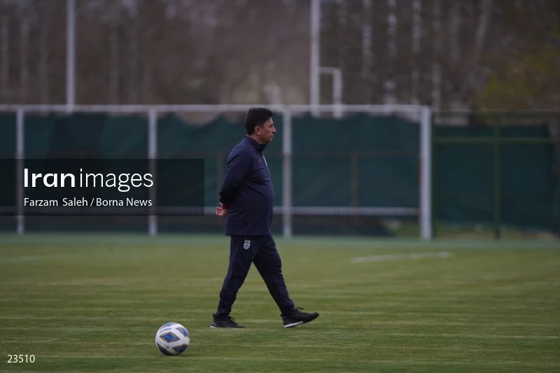 The first training session of the national football team with the presence of Amir Ghalenoei