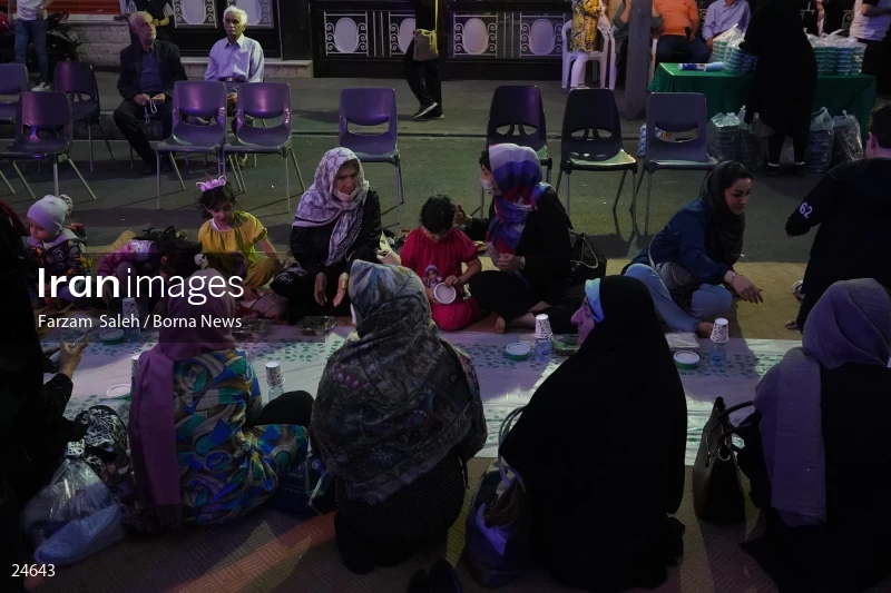 Iftar banquet ceremony in Tehran streets