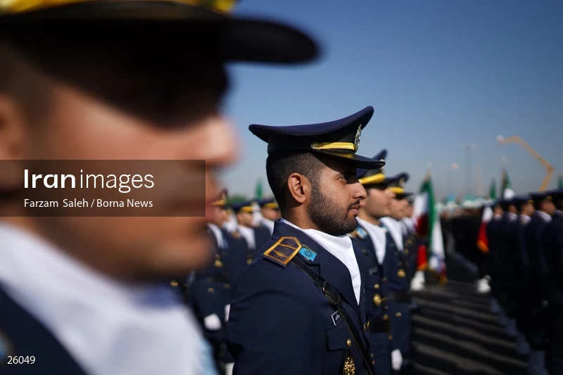 Military Parades Held in Iran on National Army Day