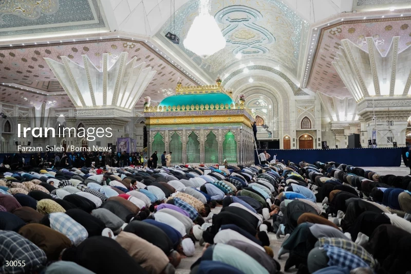 The anniversary of Imam Khomeini's passing away with the presence of the President