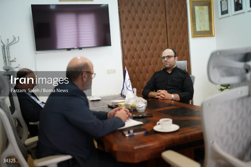 Barna news agency's interview with Hassan Moslemi Naeini
