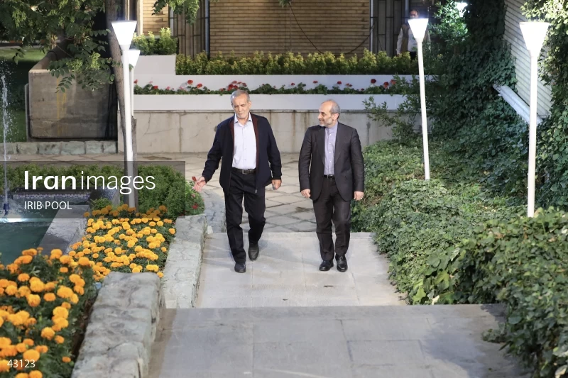 14th Iranian Presidential Election - First election debate of the second round