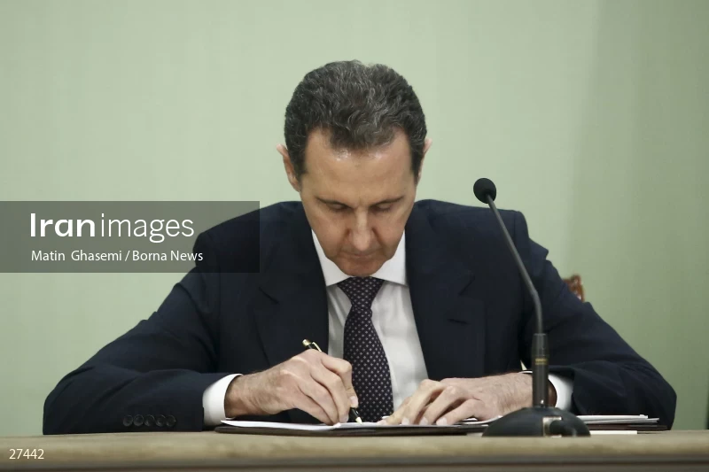 Signing of the comprehensive program of strategic and long-term cooperation between Iran and Syria