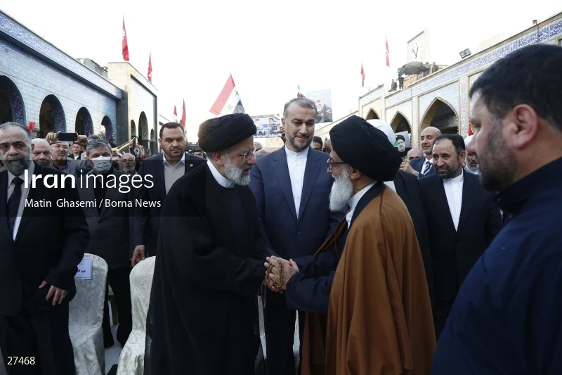 President Ebrahim Raisi in the holy shrine of Hazrat Zeinab (PBUH)