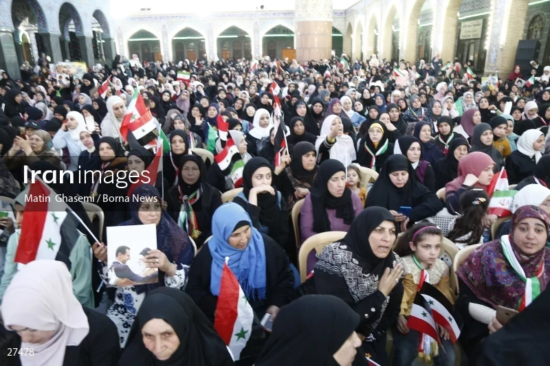 President Ebrahim Raisi in the holy shrine of Hazrat Zeinab (PBUH)