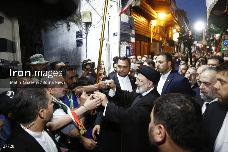 President Ebrahim Raisi in the holy shrine of Hazrat Ruqayya